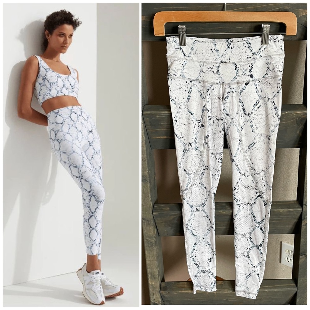 Varley Let's Go High Rise Leggings 25” in White Snake Print Pants